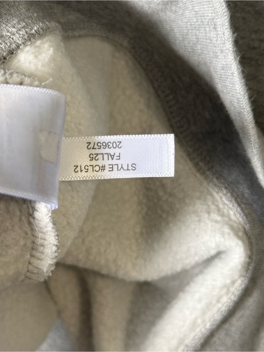 J Crew Grey Game Day Crewneck size medium - Picture 3 of 6